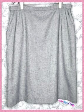 Levi’s Bend Over Vintage Gray Pencil Skirt Women’s 24W Pockets